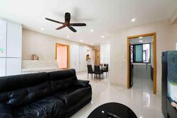 Esparina Residences (D19), Condominium #574656261
